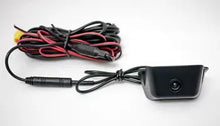 Load image into Gallery viewer, Crux CCH-01G Backup Camera for 2014-2017 Jeep Grand Cherokee