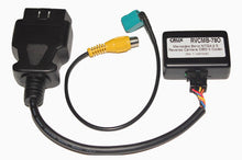 Charger l'image dans la galerie, Crux RVCMB-78O Rear-view Integration for Mercedes-Benz Vehicles w/ Command NTG4 & Command NTG4.5 Systems