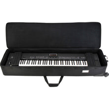 Charger l'image dans la galerie, SKB 1SKB-SC88NKW Soft Case for 88-Note Narrow Keyboards