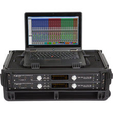 Charger l'image dans la galerie, SKB 1SKB-ISF2U Injection Molded 2U Studio Flyer Rack Case