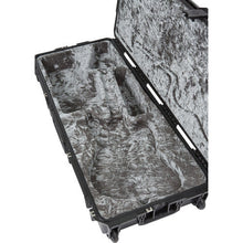 Load image into Gallery viewer, SKB 3i-4217-62 iSeries Waterproof Jaguar® / Jazzmaster® Guitar Flight Case