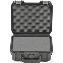 Charger l'image dans la galerie, SKB 3i-0907-4B-C iSeries Small Mil-Std Waterproof Case 4" Deep with Cubed Foam (Black)