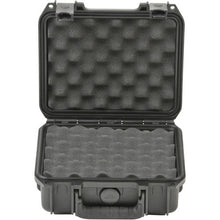 Charger l'image dans la galerie, SKB 3i-0907-4B-L Small Mil-Std Waterproof Case 4" Deep with Layered Foam (Black)