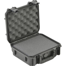 Charger l'image dans la galerie, SKB 3i-0907-4B-C iSeries Small Mil-Std Waterproof Case 4" Deep with Cubed Foam (Black)