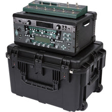 Charger l'image dans la galerie, SKB 3i-231714GFX 4U iSeries Injection Molded Guitar FX Fly Rack