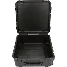 Charger l'image dans la galerie, SKB 3i-2424-10BE Wheeled Case without Foam (Black)