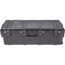 Charger l'image dans la galerie, SKB 3i-3913-12BE iSeries Wheeled Waterproof Utility Case without Foam (Black)
