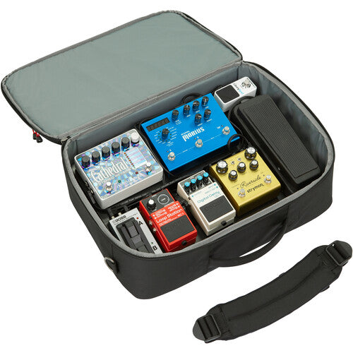 SKB 1SKB-1712TPB Think Tank Soft Bag w/1SKB-PB1712 Pedalboard
