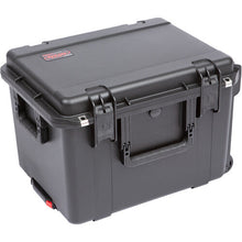 Charger l'image dans la galerie, SKB 3i-2015-14BC iSeries Wheeled Waterproof Case with Cubed Foam