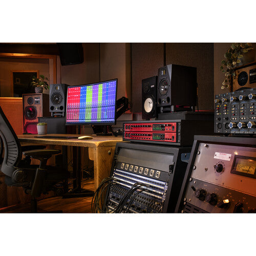 Focusrite CLARETT-PLUS-OCTOPRE Eight-Channel Preamp with 24-Bit / 192 kHz Conversion and ADAT I/O