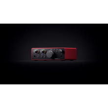 Load image into Gallery viewer, Focusrite SCARLETT-SOLO-STU-4G USB-C Audio Interface Microphone Headphones