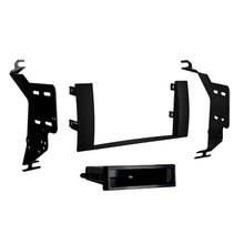 Charger l'image dans la galerie, Metra 99-8240B Single-DIN Dash Kit Compatible Fits Toyota Prius 2004-2009 Bundle