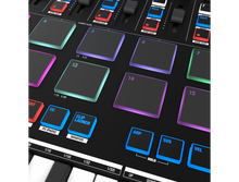 Load image into Gallery viewer, Reloop KEYPAD-PRO 25-key DAW Workstation MIDI Controller
