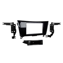 Charger l'image dans la galerie, Metra 99-7622HG Single-DIN Car Stereo Dash Kit - Compatible Fits for Nissan Rogue 2014-up