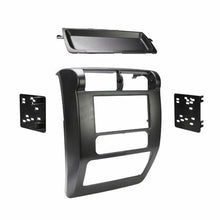 Charger l&#39;image dans la galerie, Metra 95-6541 Matte Black Double DIN Stereo Dash Kit for 2003-2006 Jeep Wrangler