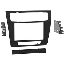Charger l'image dans la galerie, Metra 95-9327B Double-DIN Car Stereo Dash Kit - Compatible Fits for BMW 1 Series (w/o NAV w/Automatic Climate Control) 2008-2013