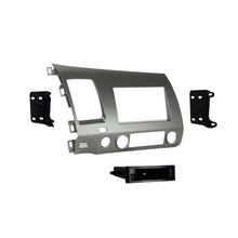 Charger l'image dans la galerie, Metra 99-7871 Single/Double-DIN Car Stereo Dash Kit - Compatible Fits for Honda Civic 2006-2011