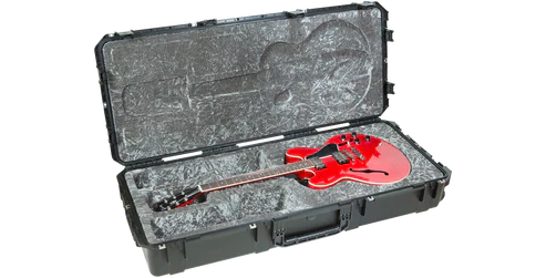 SKB 3i-4719-35 Waterproof 335 Type Guitar Flight Case