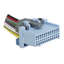 Charger l'image dans la galerie, Metra 71-2102 OEM Harness Compatible Fits Saturn 2004-2005