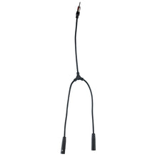 Charger l'image dans la galerie, Metra 40-UV43 Universal Antenna Adapter - Male to 2 Female
