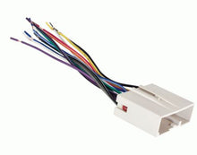 Charger l&#39;image dans la galerie, Metra 70-5520 Compatible for Ford 2003 - Up Wiring Harness W/ 24 Pin Connector 4 Speaker