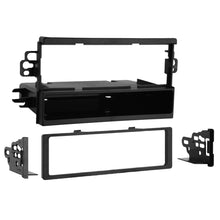 Charger l'image dans la galerie, Metra 99-7951 Single-DIN Car Stereo Dash Kit - Compatible Fits Suzuki Verona and Forenza 2004-2008 Chevrolet Aveo 2004-2006