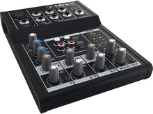 Charger l'image dans la galerie, Mackie Mix5 5-channel Compact Mixer