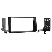 Charger l'image dans la galerie, Metra 95-8204 Double-DIN Installation Kit - Compatible Fits for Toyota Corolla 2003-2008
