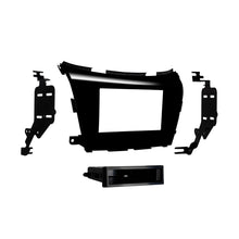Charger l'image dans la galerie, Metra 99-7628BHG Single-DIN Car Stereo Dash Kit - Compatible Fits for Nissan Murano 2015-up