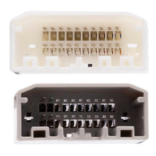 Charger l'image dans la galerie, Axxess AXABH-CH3 Amp Bypass Harness - Fits Select Fiat/Jeep Models 2015-2020