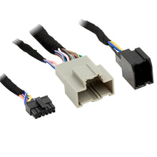 Charger l'image dans la galerie, Axxess AXDSPX-A2B2 A2B Data Interface Amp Bypass Harness - Ford 2018-Up