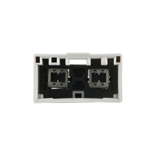 Load image into Gallery viewer, Axxess AXUSB-MI2 Mitsubishi 2020-2023 USB Retention Adapter