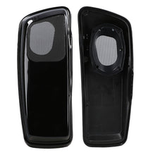 Load image into Gallery viewer, Saddle Tramp BC-HD69-14U Rushmore® CVO Saddlebag Lid with 6x9" Speaker Adapters - Compatible Fits for Harley-Davidson® Touring Models 2014-2023.5