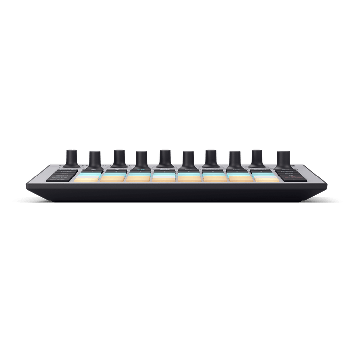 Novation CIRCUIT-RHYTHM Circuit Rhythm Standalone Sampler