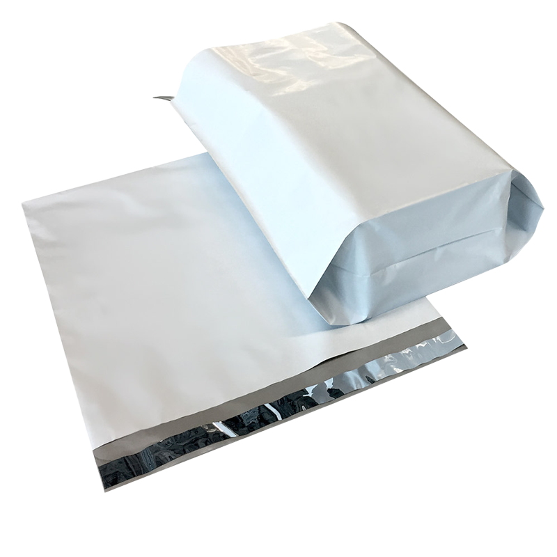 200 Pack 30" x 36" x 5" Extra Large Expansion Poly Mailers Gusseted 3 Mil