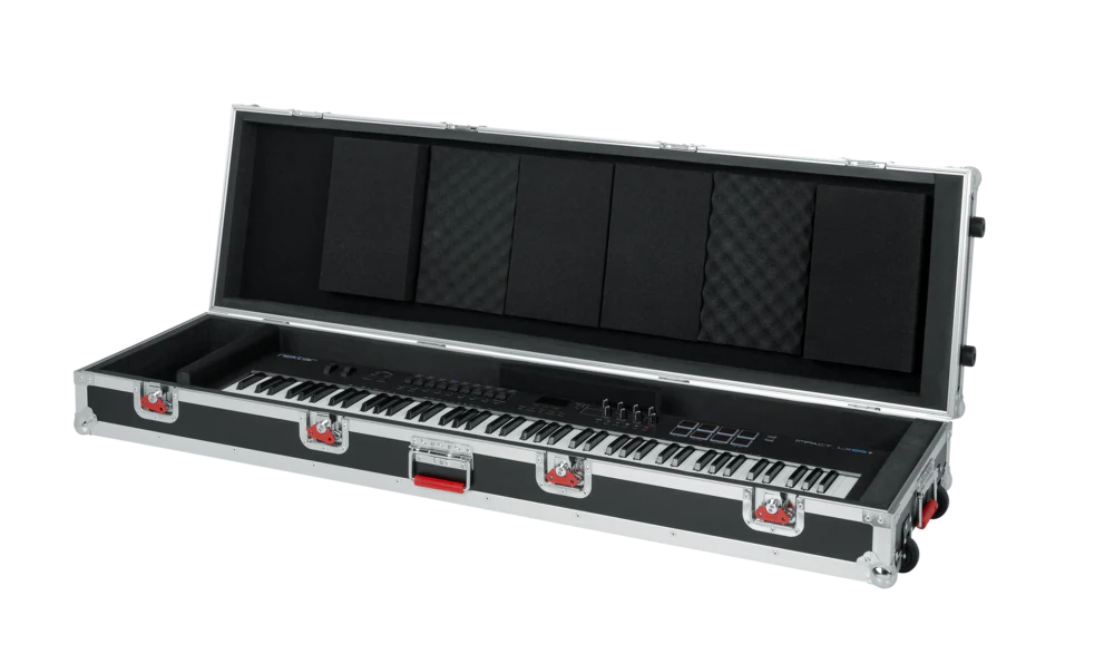 Gator Cases G-TOUR-88V2SL Slim 88 Note Road Case w/ wheels
