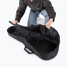 Load image into Gallery viewer, On-Stage GBC4550 Economy Classical Guitar Bag