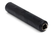 Charger l'image dans la galerie, Hosa GPP-105 1/4 inch TRS to 1/4 inch TRS Coupler