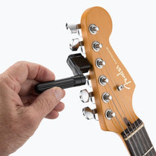 Load image into Gallery viewer, On-Stage GSW500 Guitar String Winder