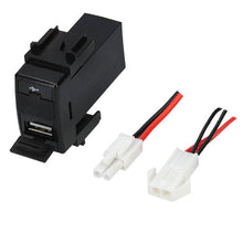 Load image into Gallery viewer, Install Bay IBR103 Dual 2.1A USB For Nissan 2004-2016 - Retail Pack