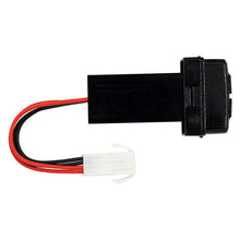 Charger l'image dans la galerie, Install Bay IBR104 Dual 2.1A USB Compatible Fits for Mitsubishi 2004-2016 - Retail Pack