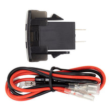Charger l'image dans la galerie, Install Bay IBR106 Dual 2.1A USB Compatible Fits for Toyota W/Volt 2003-2015 - Retail Pack