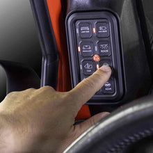 Charger l'image dans la galerie, Jeep JP-APS-JK A-Pillar 8-Gang Switch Panel System