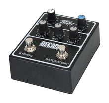 Charger l'image dans la galerie, Peavey Decade Pedal (New)* Preamp Effects Pedal