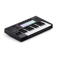 Charger l'image dans la galerie, Novation LAUNCHKEY-25-MK4 25-key Keyboard Controller