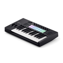 Charger l'image dans la galerie, Novation LAUNCHKEY-25-MK4 25-key Keyboard Controller