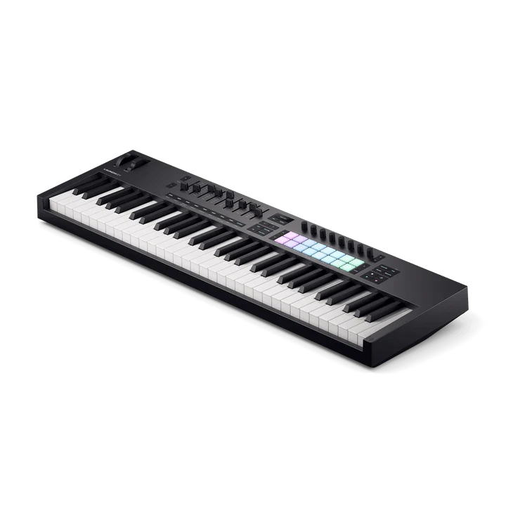 Novation LAUNCHKEY-61-MK4 Keyboard Controller With Focusrite 2i2 USB Audio Interface