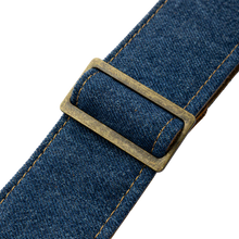 Charger l'image dans la galerie, Levy's Leathers M7DM-BLU Denim Series 2" Wide Guitar Strap