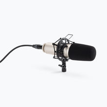 Charger l'image dans la galerie, On-Stage MY430 Shock Mount for Studio Mics (55 mm-60 mm)