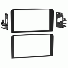 Charger l'image dans la galerie, Metra 95-3004 Radio Install Kits Compatible Fits Cadillac Escalade 2002